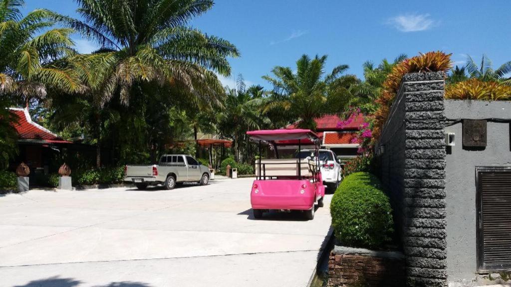 Royal Lee Resort And Spa Nai Yang Beach Extérieur photo