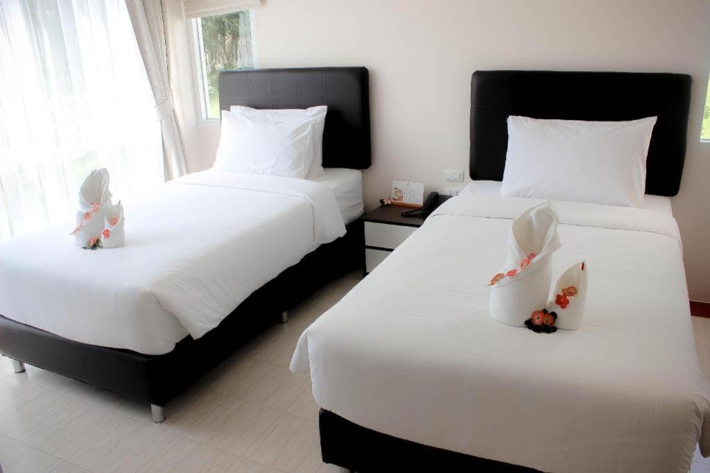 Royal Lee Resort And Spa Nai Yang Beach Extérieur photo
