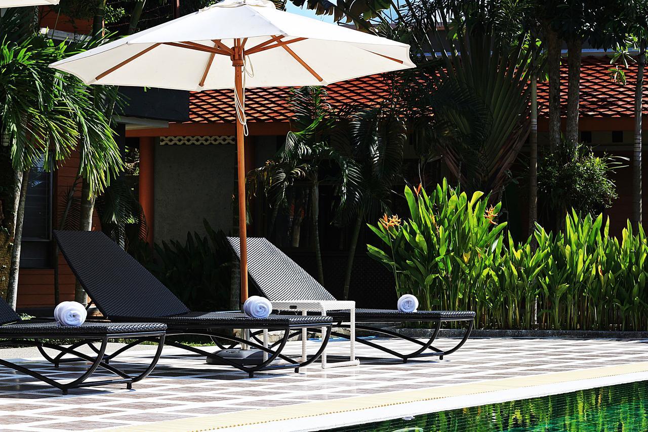 Royal Lee Resort And Spa Nai Yang Beach Extérieur photo