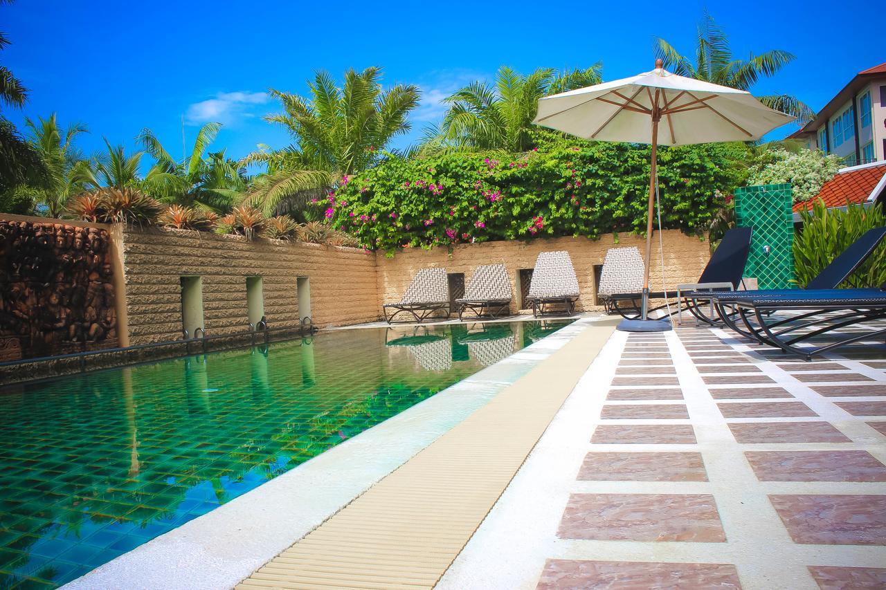 Royal Lee Resort And Spa Nai Yang Beach Extérieur photo
