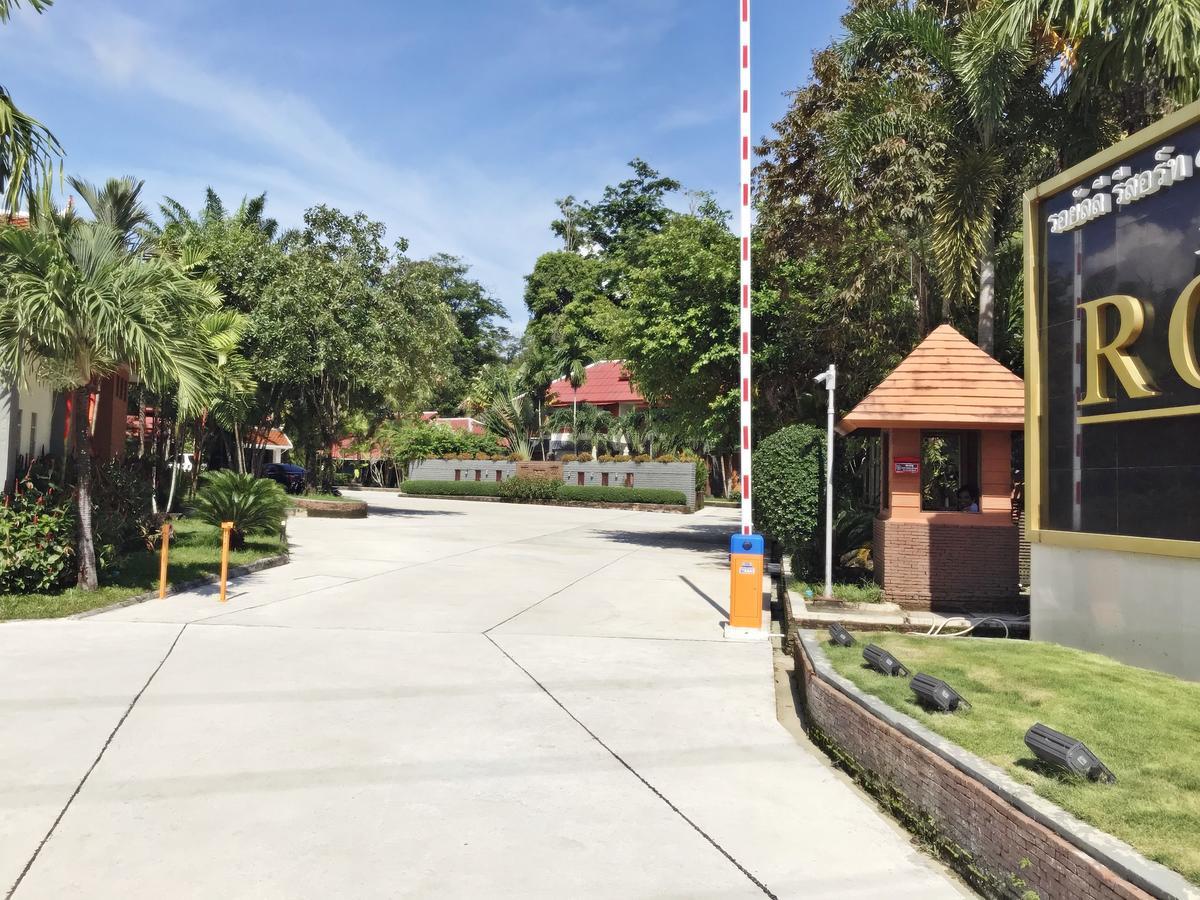 Royal Lee Resort And Spa Nai Yang Beach Extérieur photo